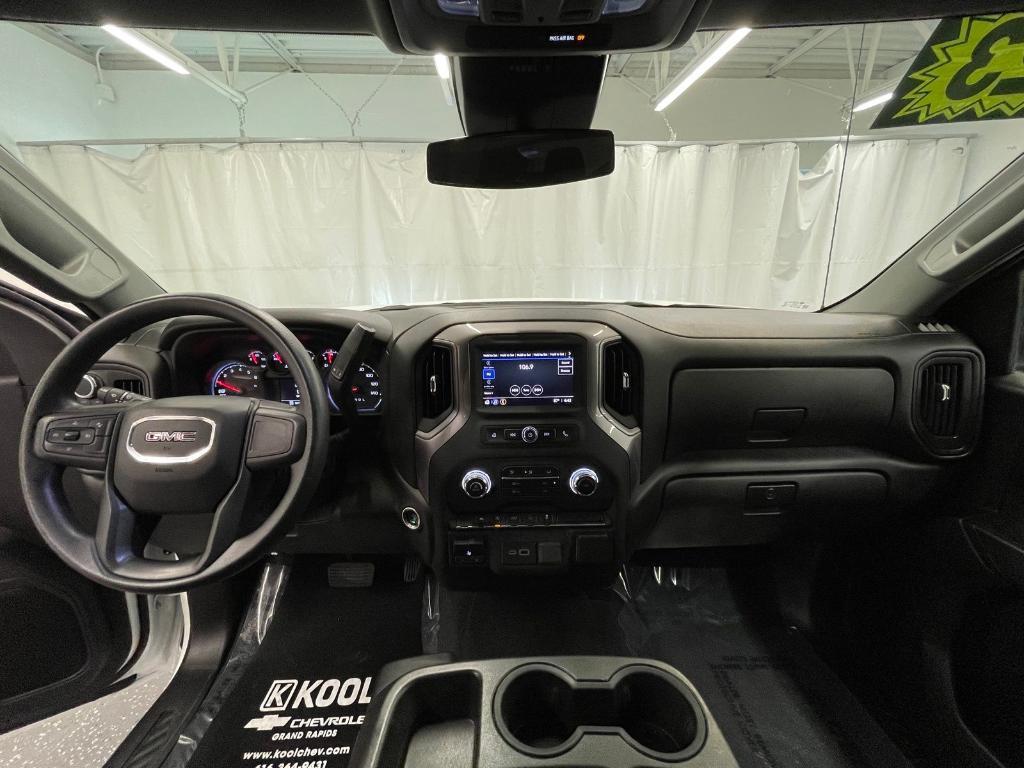 used 2023 GMC Sierra 1500 car, priced at $35,000
