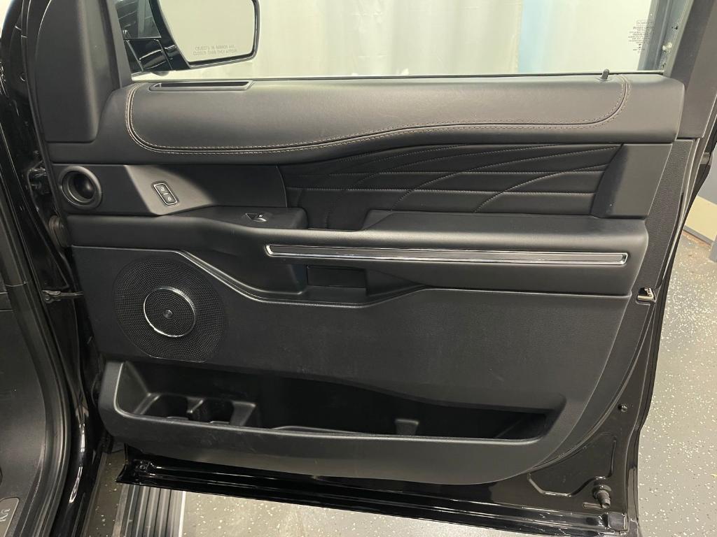 used 2021 Ford Expedition car, priced at $44,000