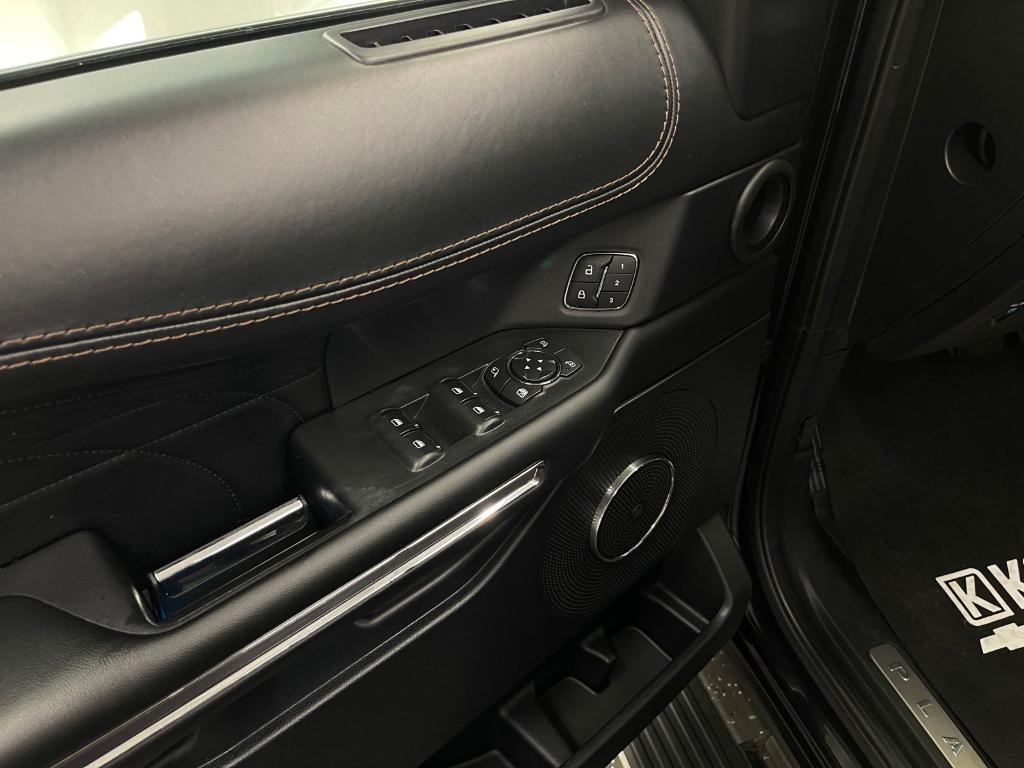 used 2021 Ford Expedition car, priced at $44,000