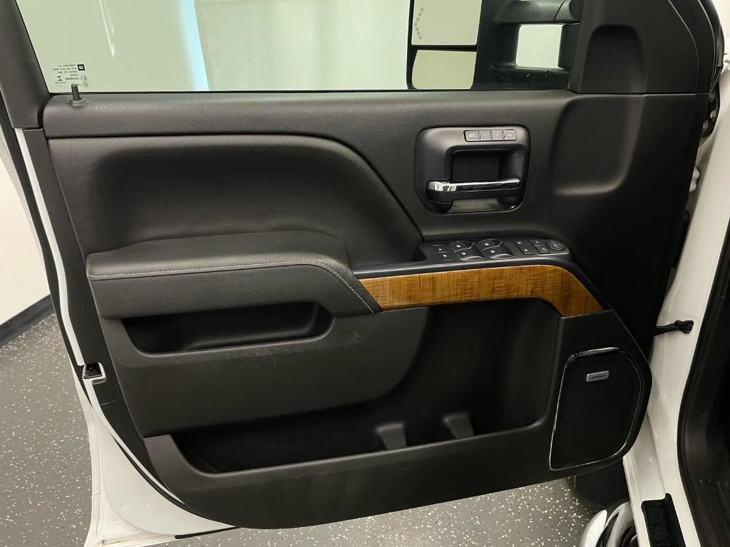 used 2014 GMC Sierra 1500 car, priced at $21,000