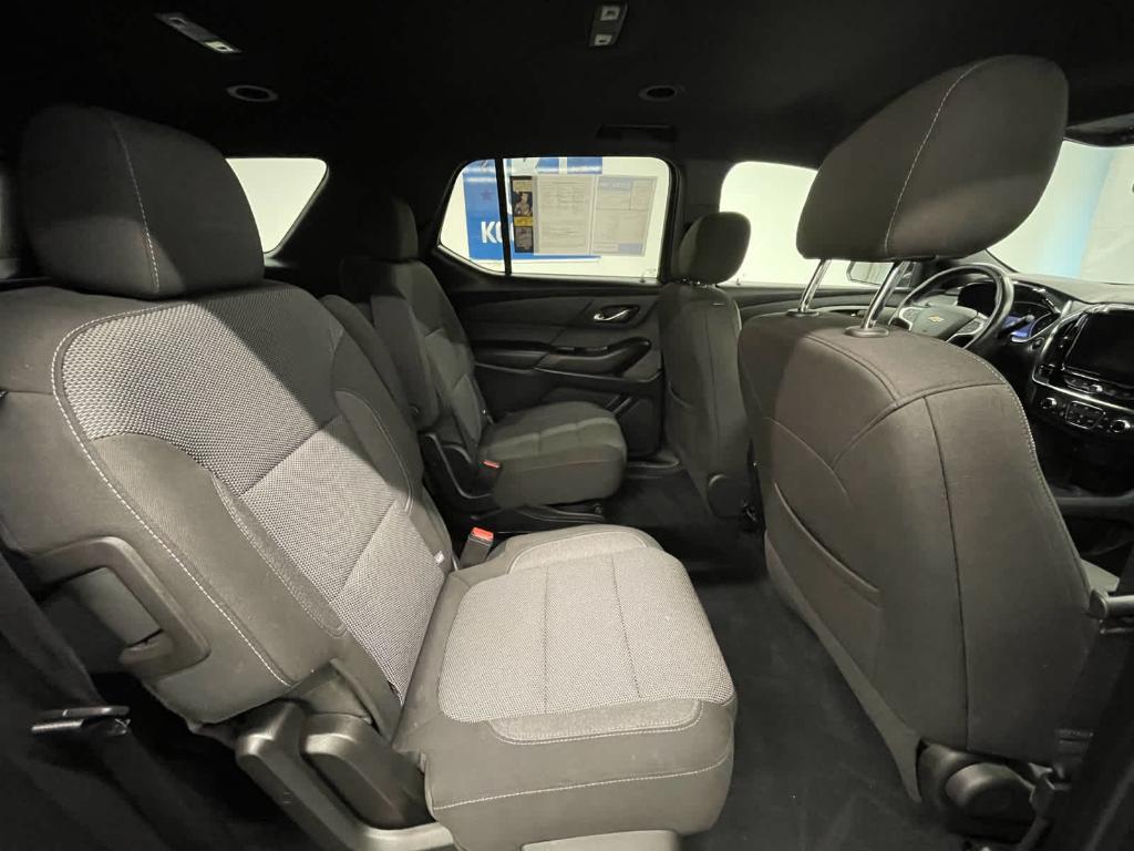 used 2022 Chevrolet Traverse car, priced at $28,000