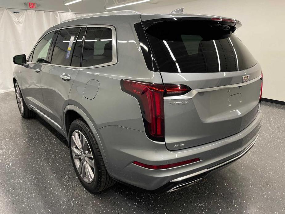 used 2023 Cadillac XT6 car, priced at $37,000