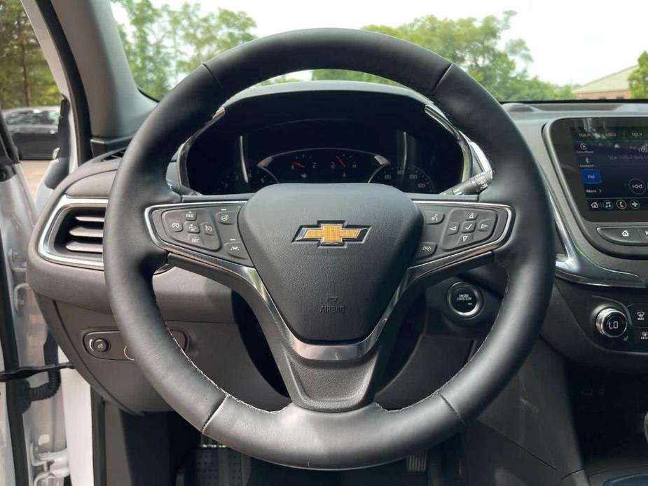 used 2024 Chevrolet Equinox car, priced at $26,000