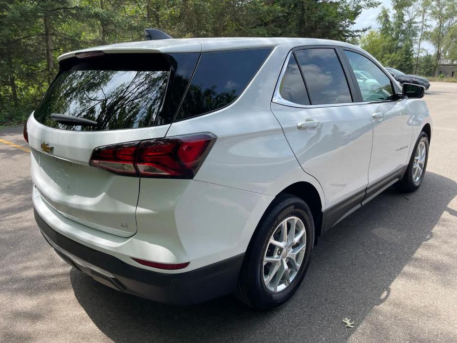 used 2024 Chevrolet Equinox car, priced at $26,000