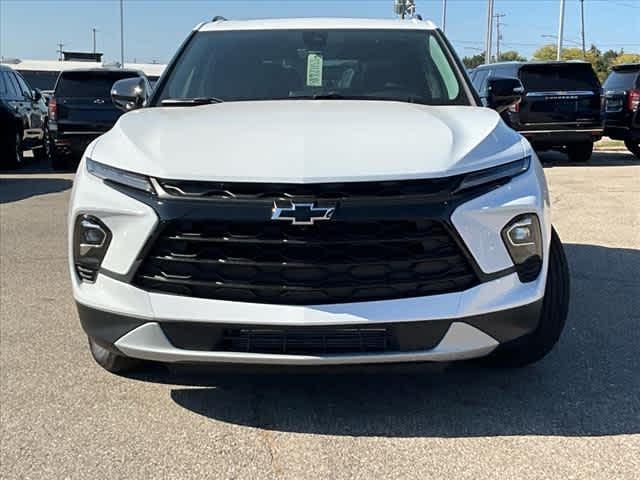 new 2025 Chevrolet Blazer car, priced at $43,380