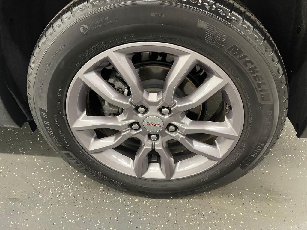 used 2024 GMC Terrain car, priced at $26,000