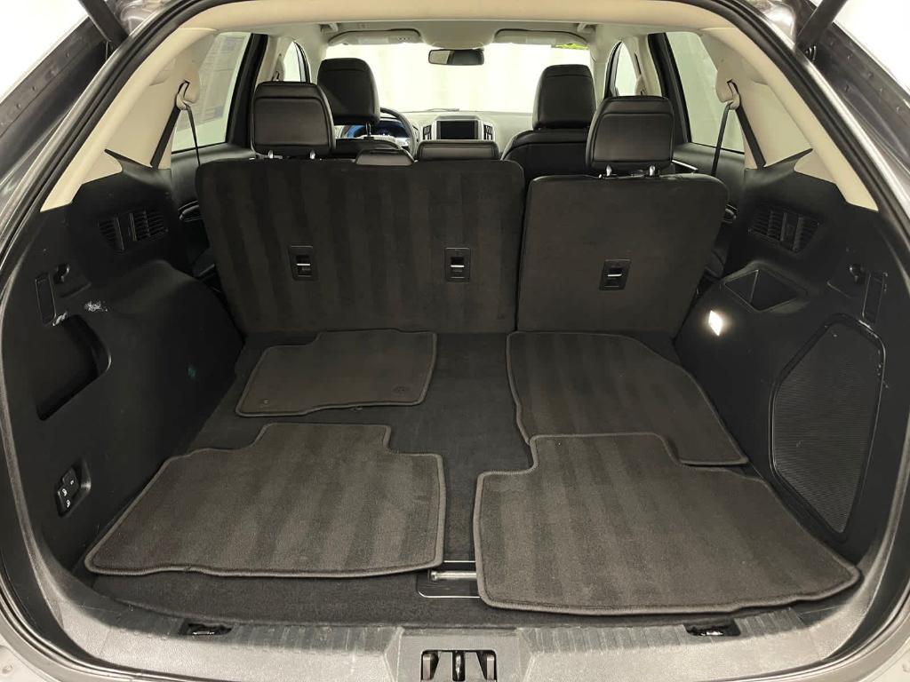 used 2024 Ford Edge car, priced at $32,000