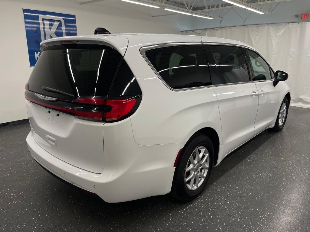 used 2023 Chrysler Pacifica car, priced at $25,000