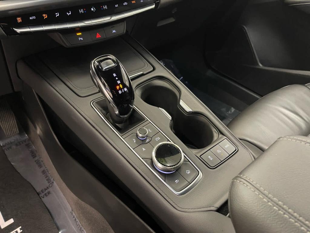 used 2024 Cadillac XT4 car, priced at $35,500