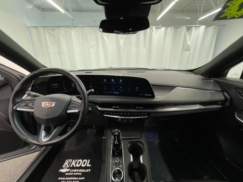 used 2024 Cadillac XT4 car, priced at $35,500