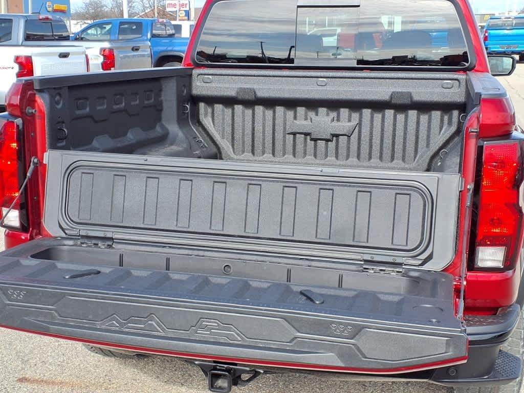 new 2025 Chevrolet Colorado car, priced at $40,456