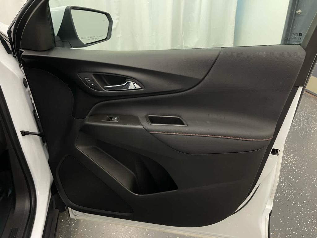 used 2022 Chevrolet Equinox car, priced at $25,000