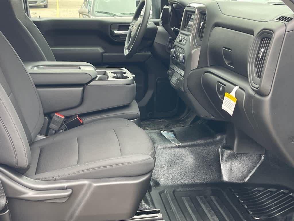 new 2025 Chevrolet Silverado 2500 car, priced at $53,960