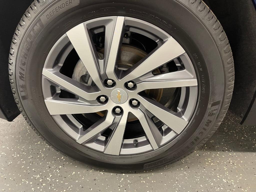 used 2022 Chevrolet Equinox car, priced at $20,000