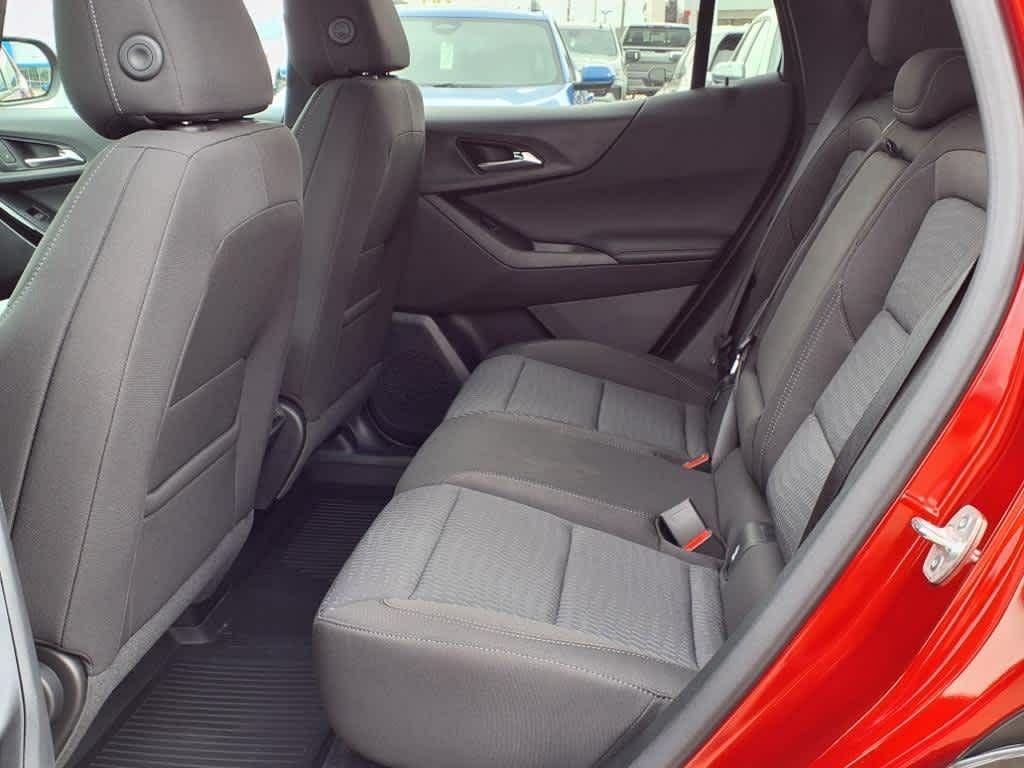 new 2025 Chevrolet Equinox car, priced at $32,740