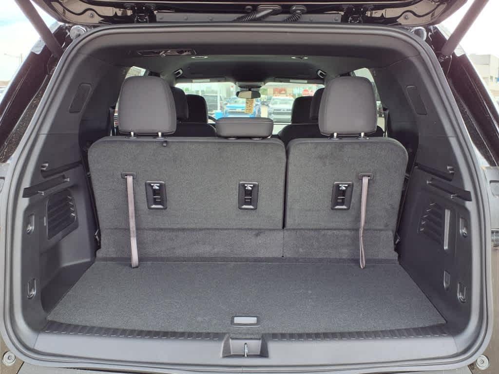 new 2025 Chevrolet Traverse car, priced at $44,545