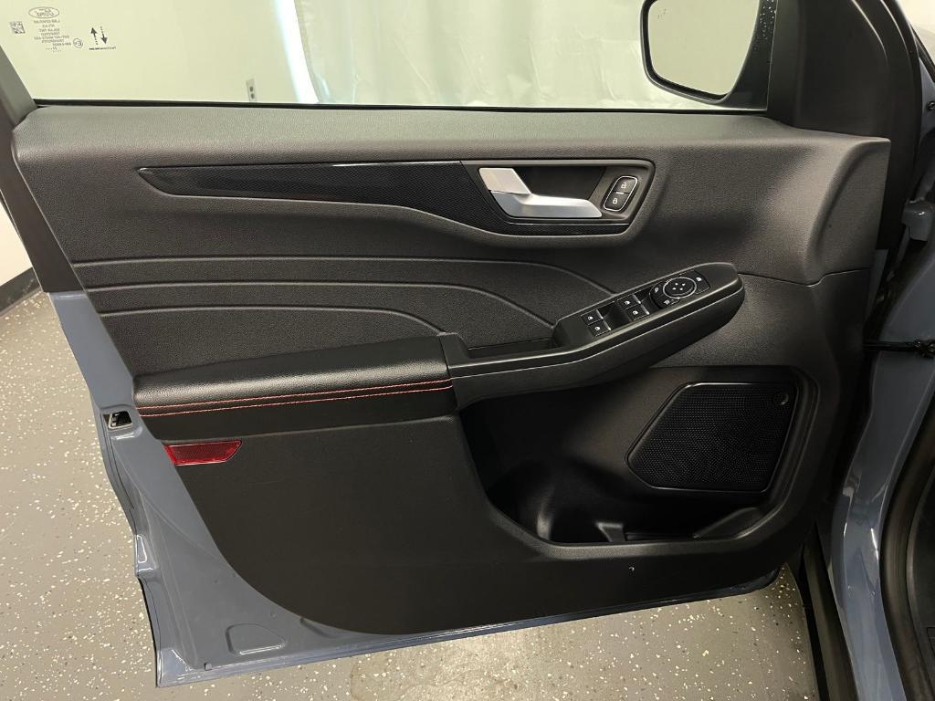 used 2025 Ford Escape car, priced at $27,000