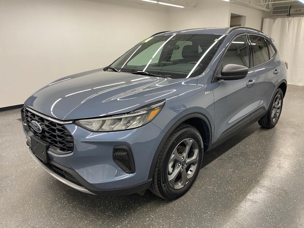 used 2025 Ford Escape car, priced at $27,000