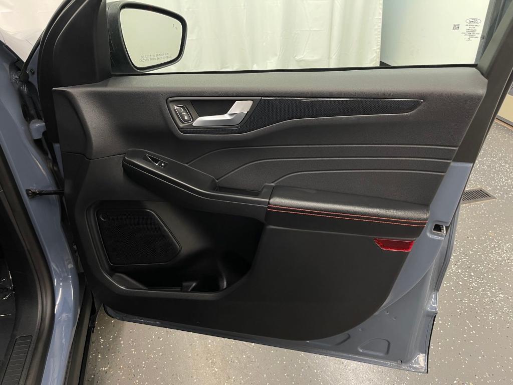 used 2025 Ford Escape car, priced at $27,000