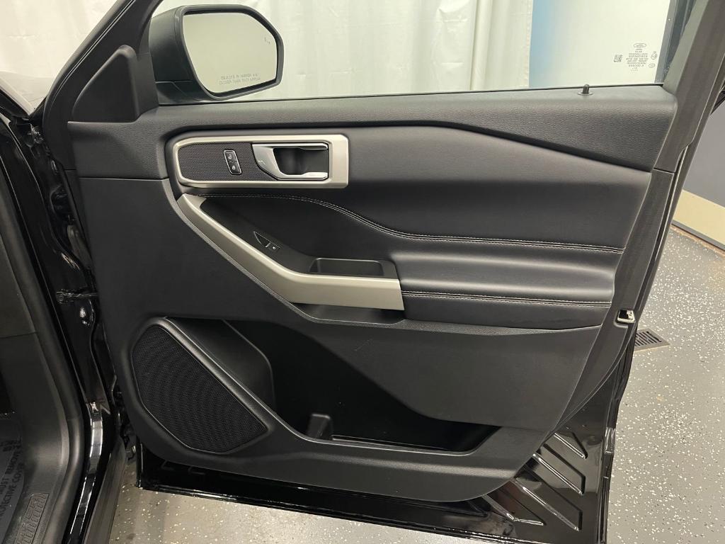 used 2022 Ford Explorer car, priced at $27,500