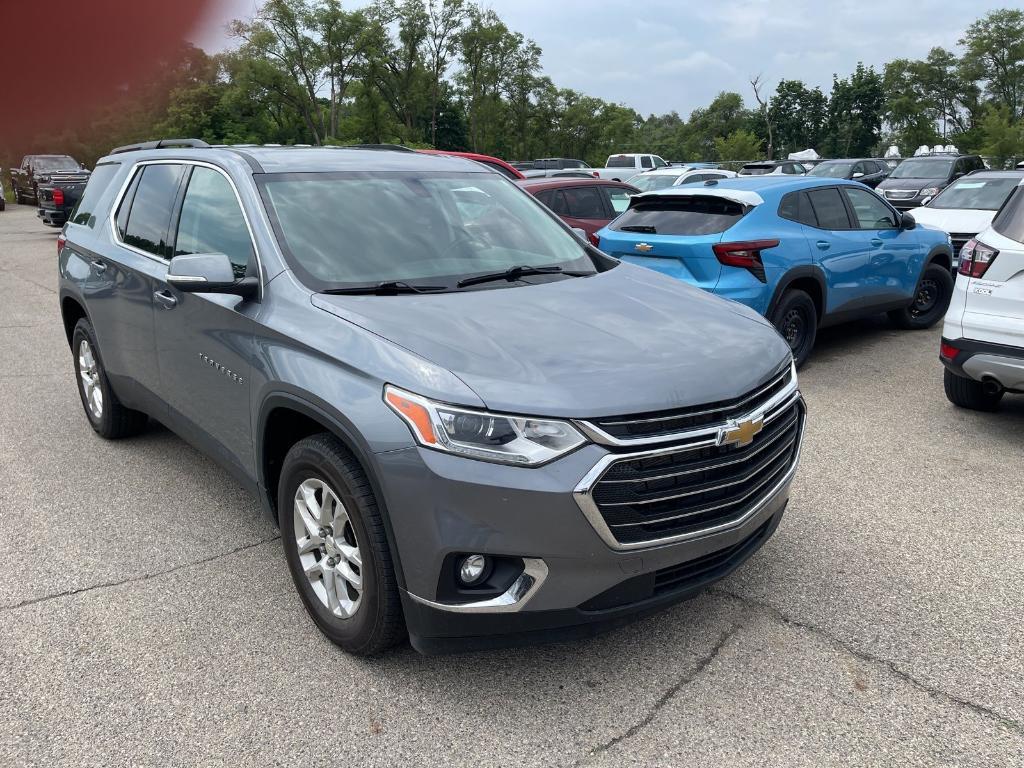 used 2021 Chevrolet Traverse car, priced at $24,000
