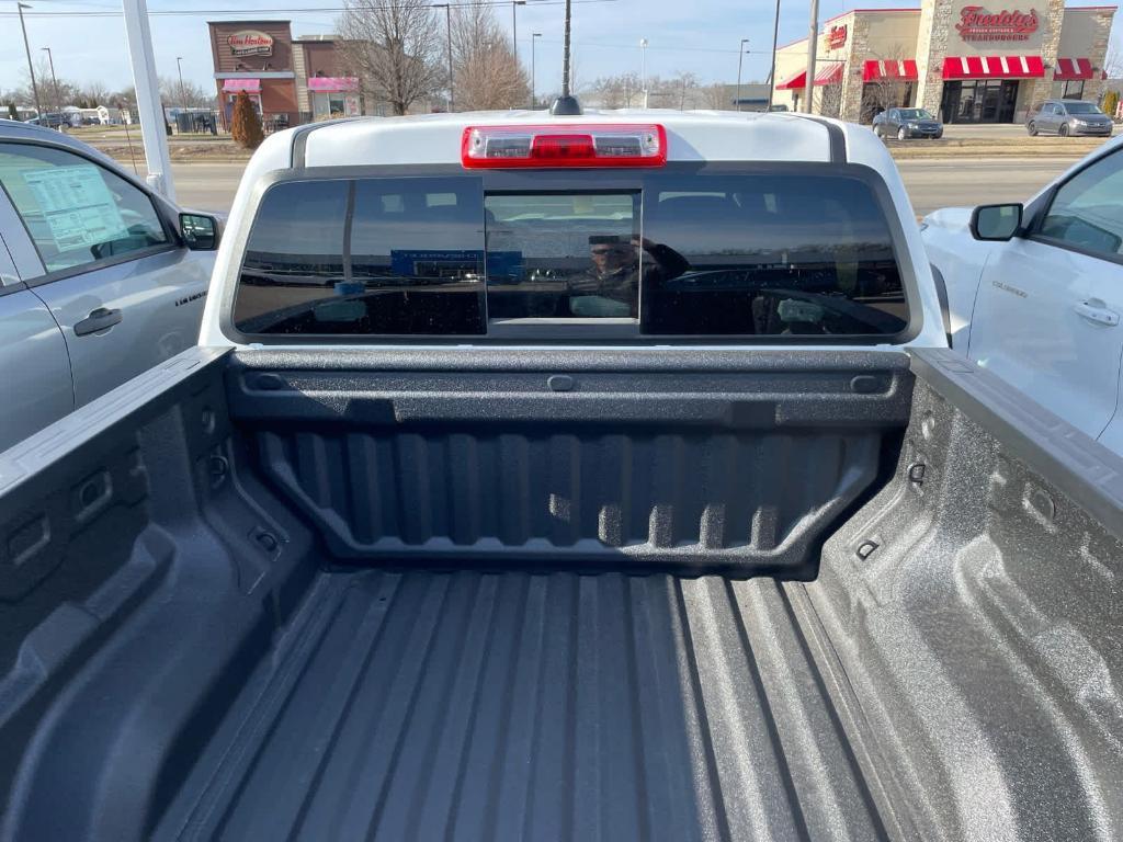 new 2025 Chevrolet Colorado car, priced at $39,040