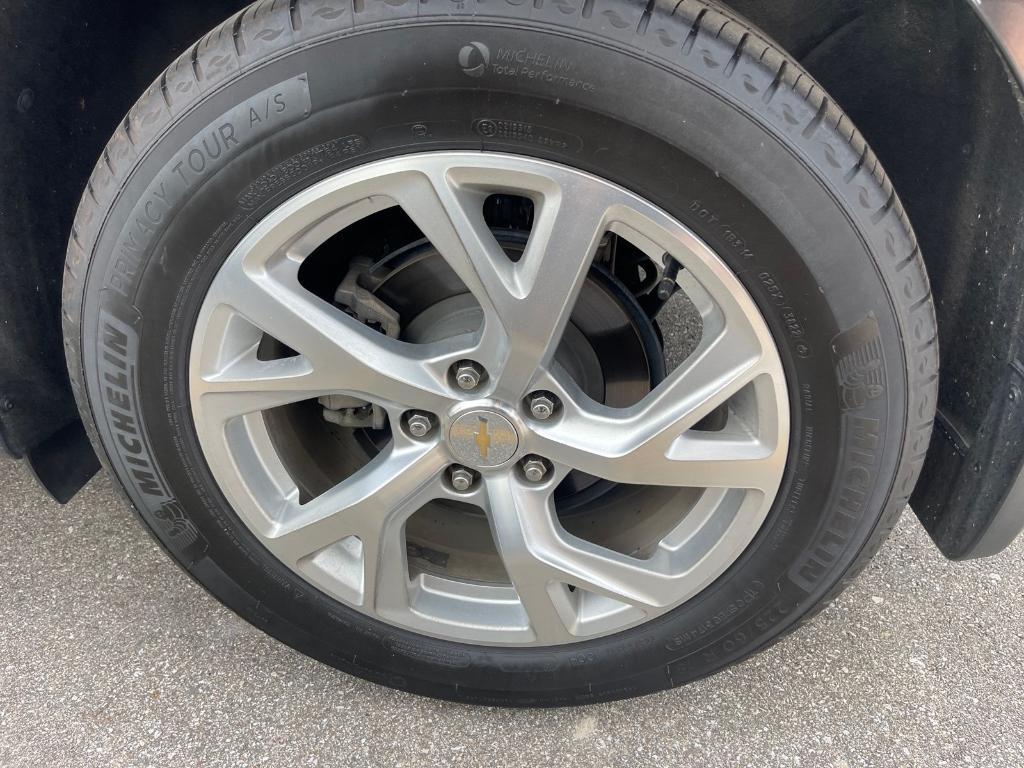 used 2019 Chevrolet Equinox car, priced at $17,000