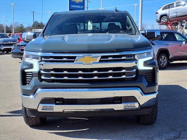 new 2025 Chevrolet Silverado 1500 car, priced at $58,718