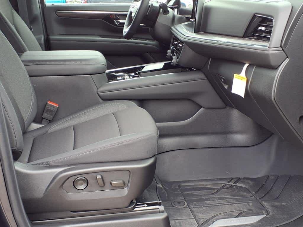 new 2025 Chevrolet Tahoe car, priced at $65,070