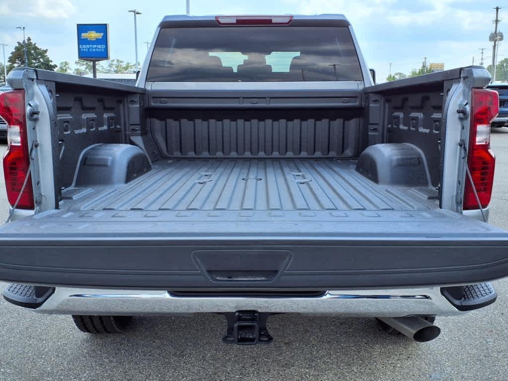 new 2025 Chevrolet Silverado 2500 car, priced at $52,174