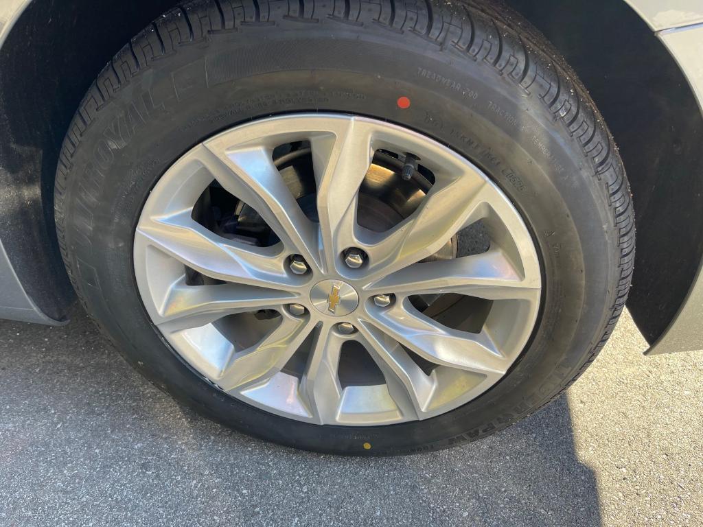 used 2024 Chevrolet Malibu car, priced at $19,000