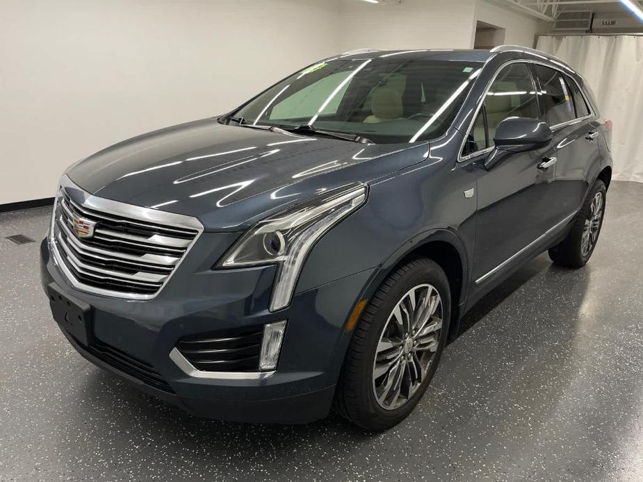 used 2019 Cadillac XT5 car, priced at $21,000