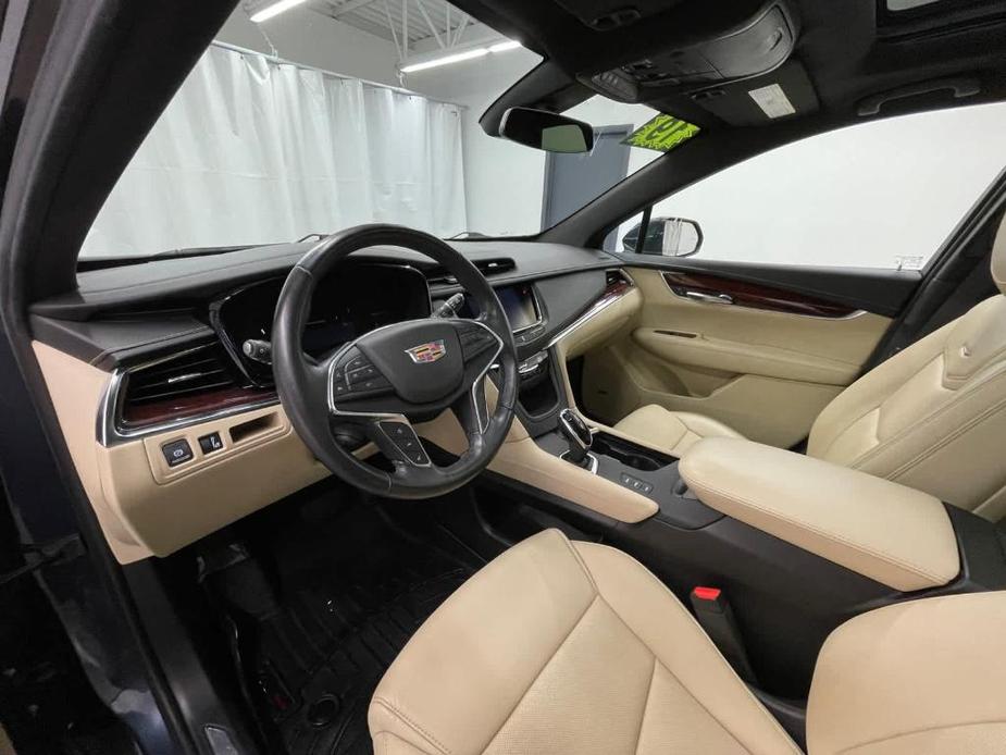 used 2019 Cadillac XT5 car, priced at $21,000