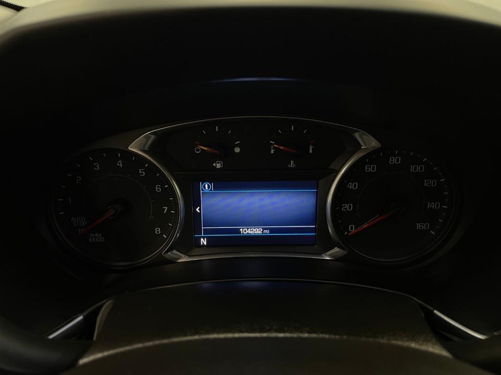 used 2021 Chevrolet Equinox car, priced at $17,000