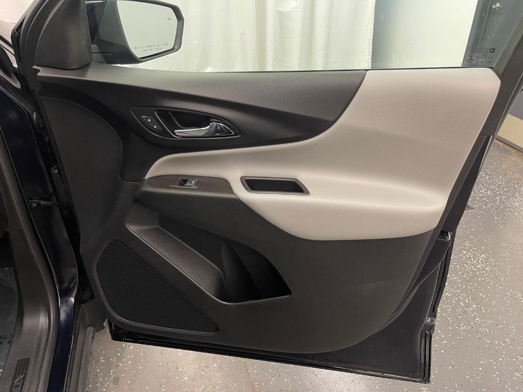 used 2021 Chevrolet Equinox car, priced at $17,000