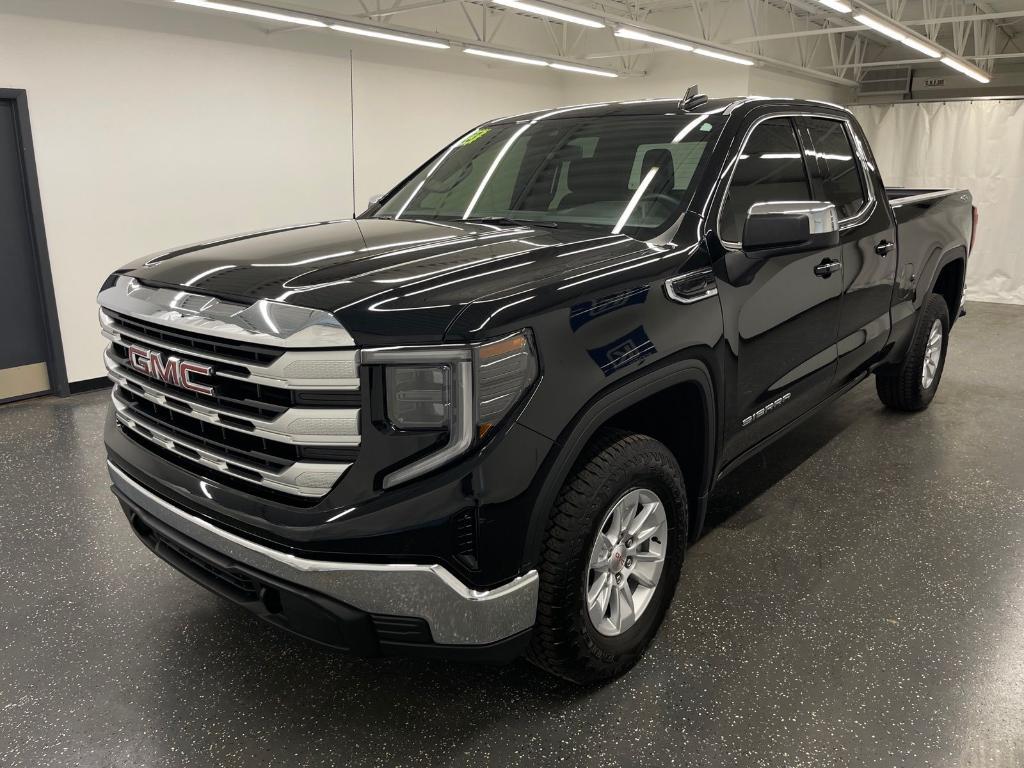 used 2023 GMC Sierra 1500 car, priced at $40,000