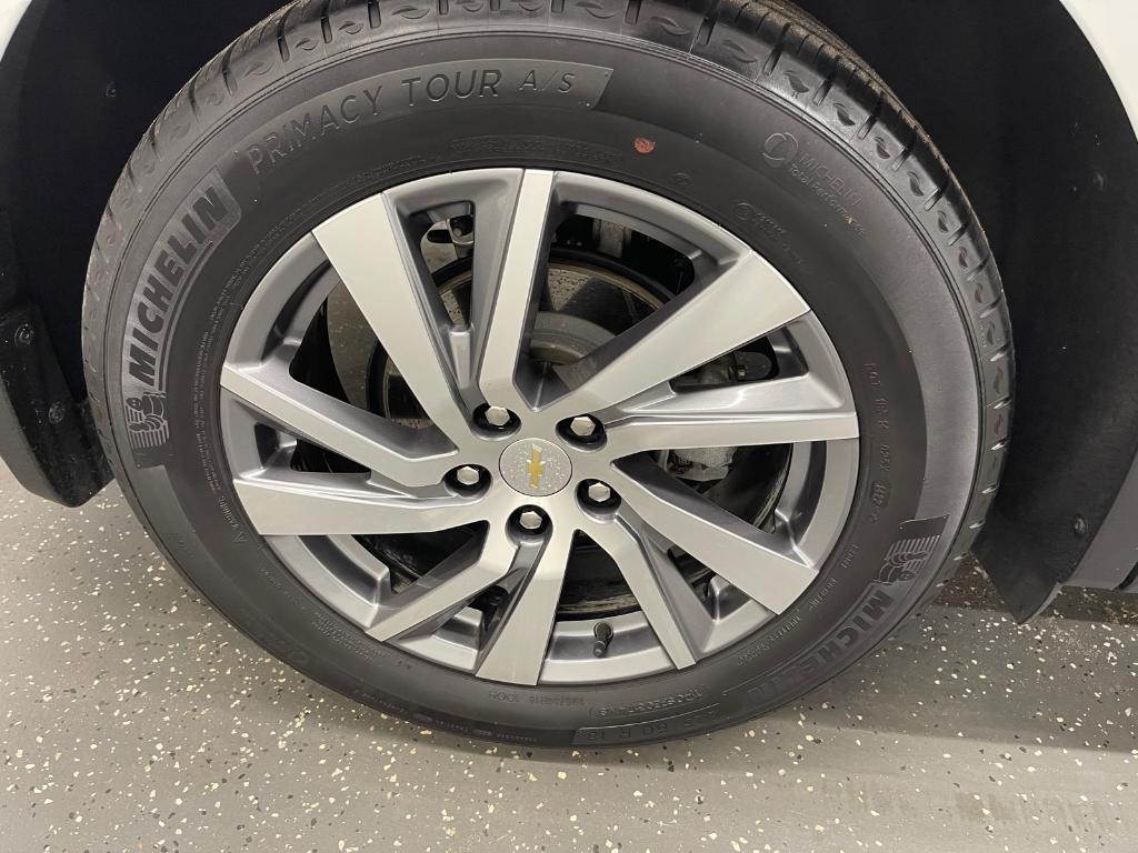 used 2022 Chevrolet Equinox car, priced at $21,000