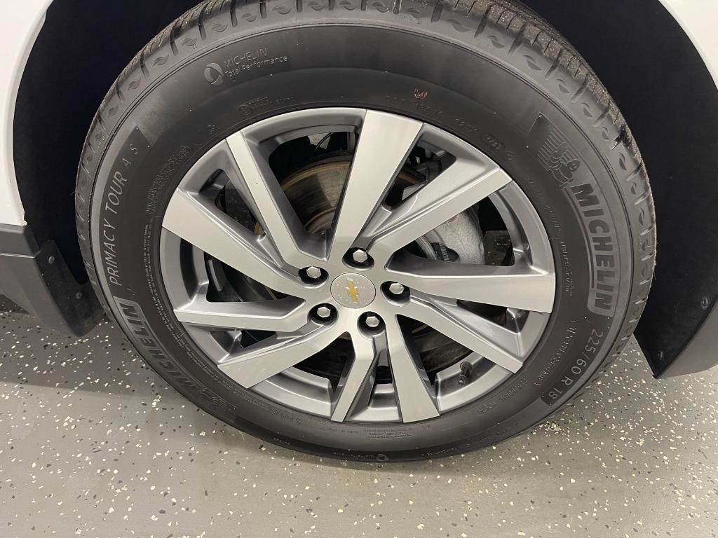 used 2022 Chevrolet Equinox car, priced at $21,000