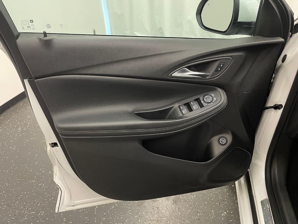 used 2022 Buick Encore GX car, priced at $21,000