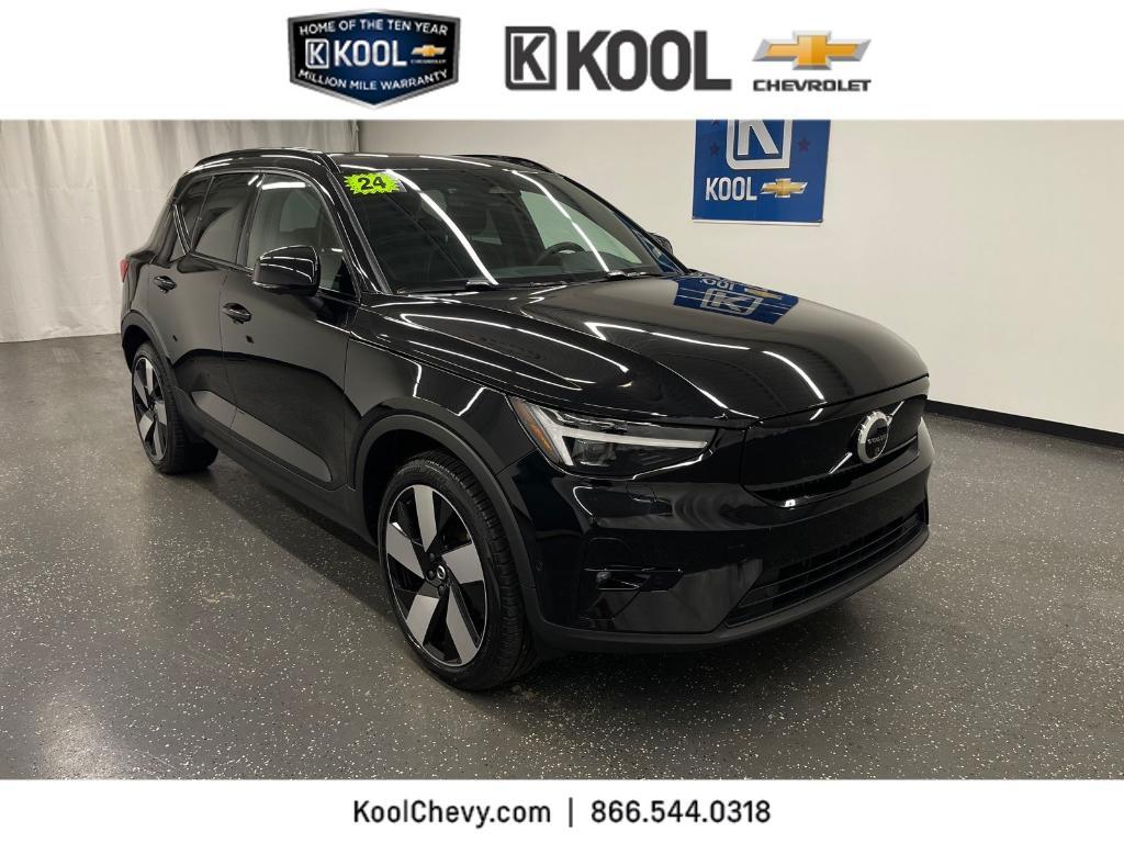 used 2024 Volvo XC40 Recharge Pure Electric car, priced at $40,500