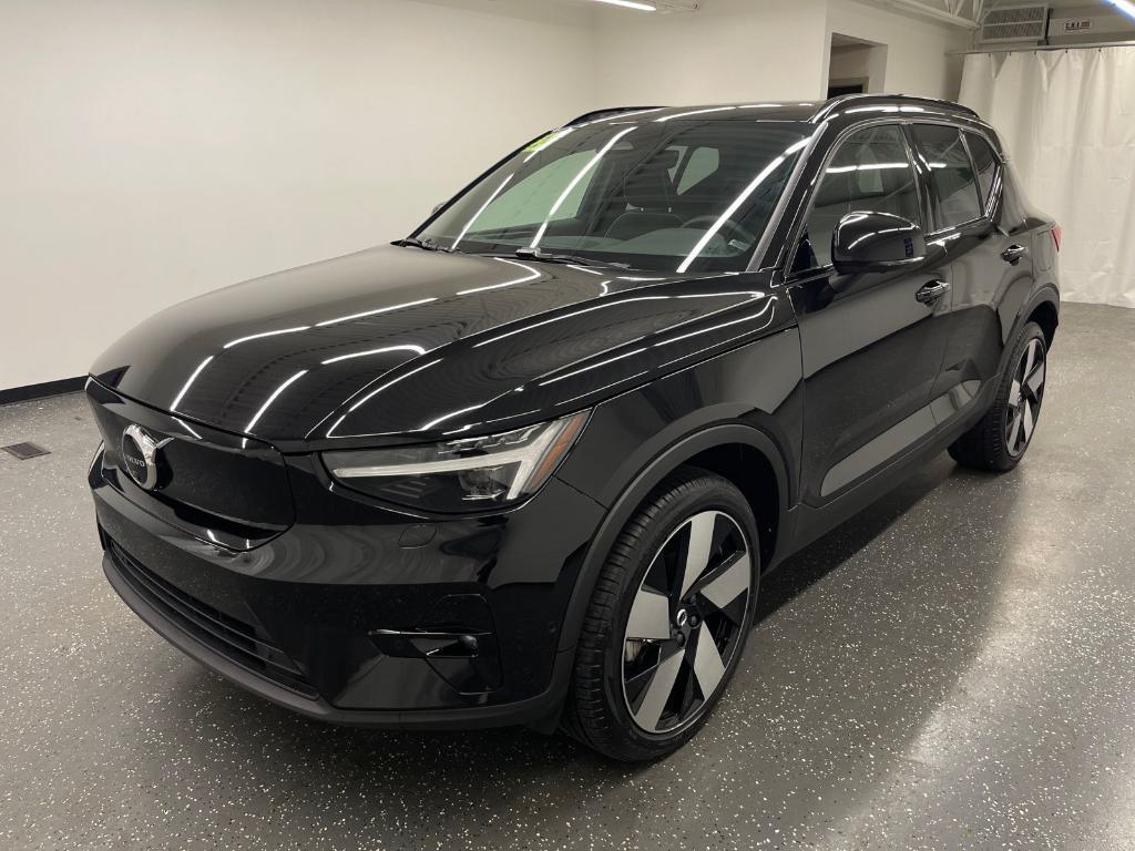 used 2024 Volvo XC40 Recharge Pure Electric car, priced at $40,500