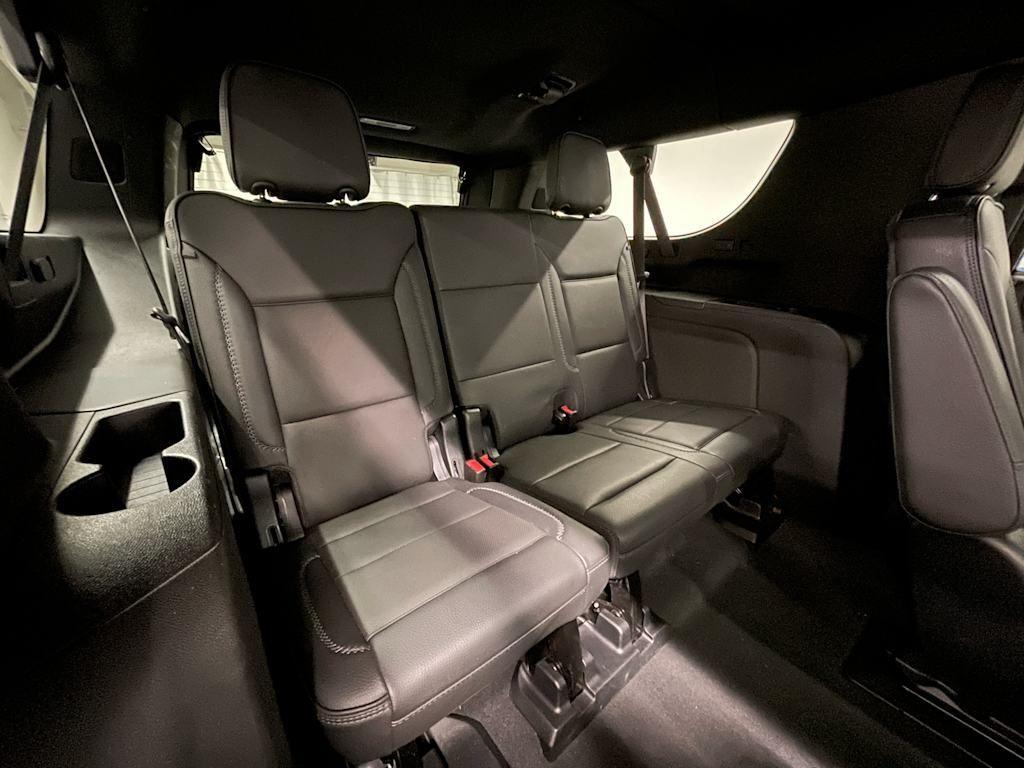 used 2023 GMC Yukon XL car, priced at $63,000