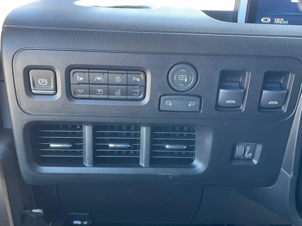 new 2025 Chevrolet BrightDrop 600 car, priced at $47,450