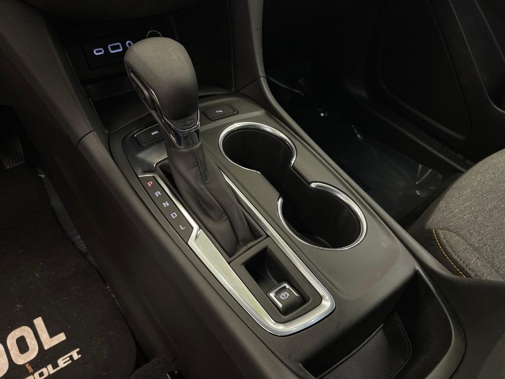 used 2024 Chevrolet Equinox car, priced at $25,500