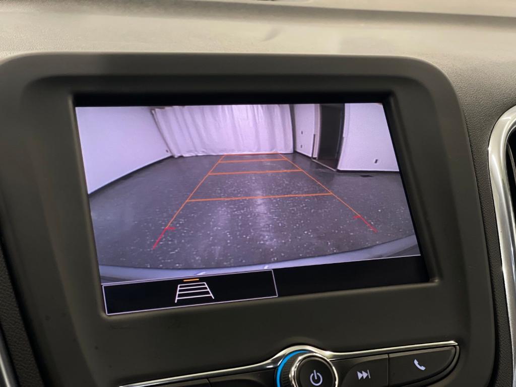 used 2024 Chevrolet Equinox car, priced at $25,500