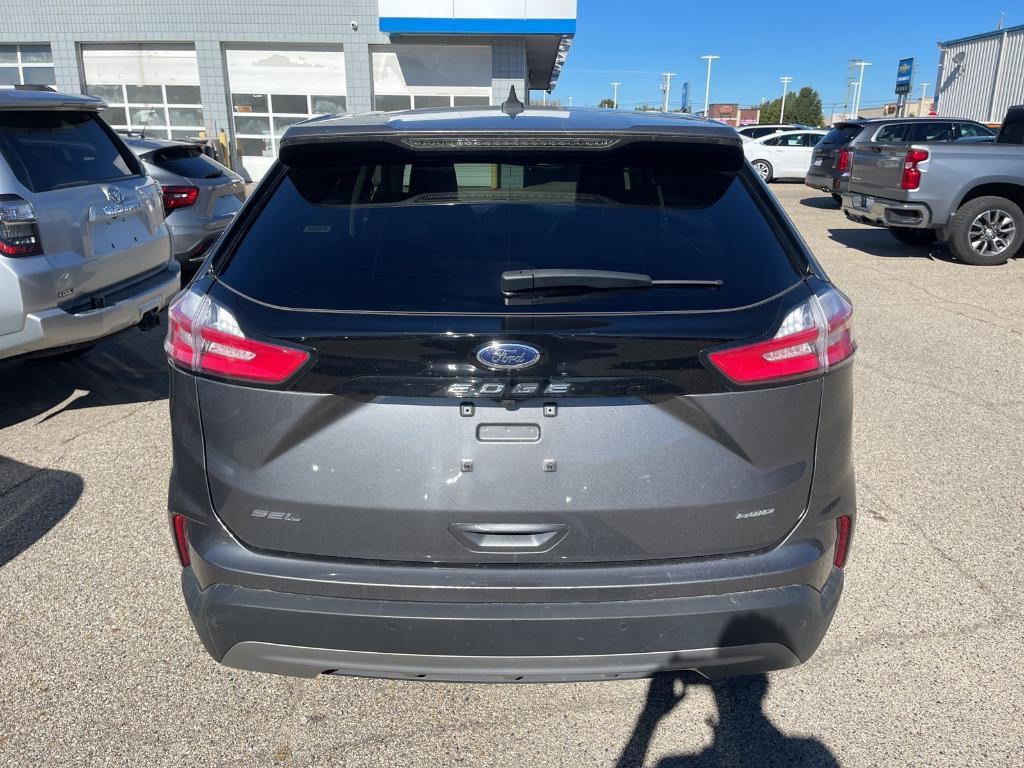 used 2024 Ford Edge car, priced at $25,000