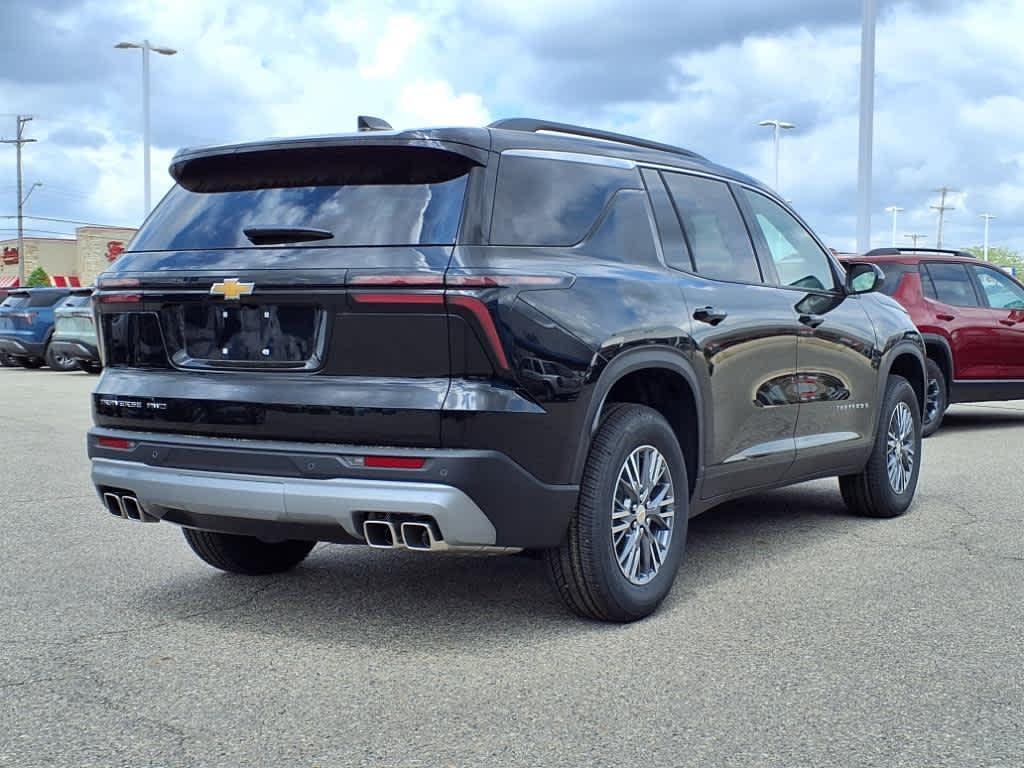 new 2025 Chevrolet Traverse car, priced at $41,208