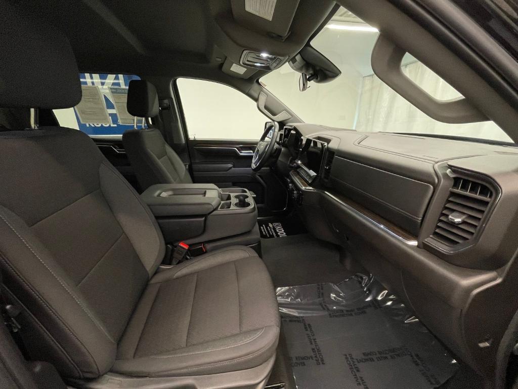used 2025 Chevrolet Silverado 1500 car, priced at $45,500