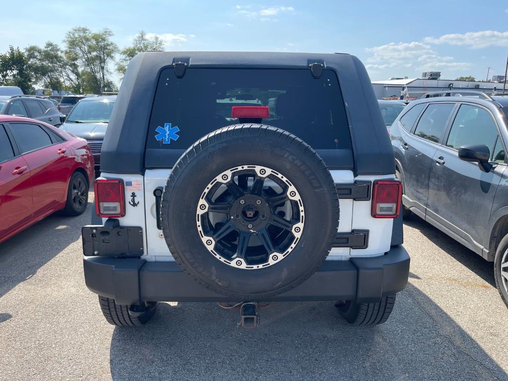 used 2015 Jeep Wrangler Unlimited car, priced at $14,500