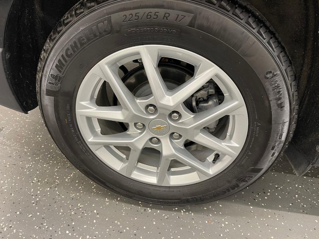 used 2024 Chevrolet Equinox car, priced at $23,000